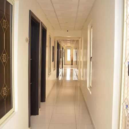 De Rigg Place - Alaka Estate, Surulere Lagos Exterior foto
